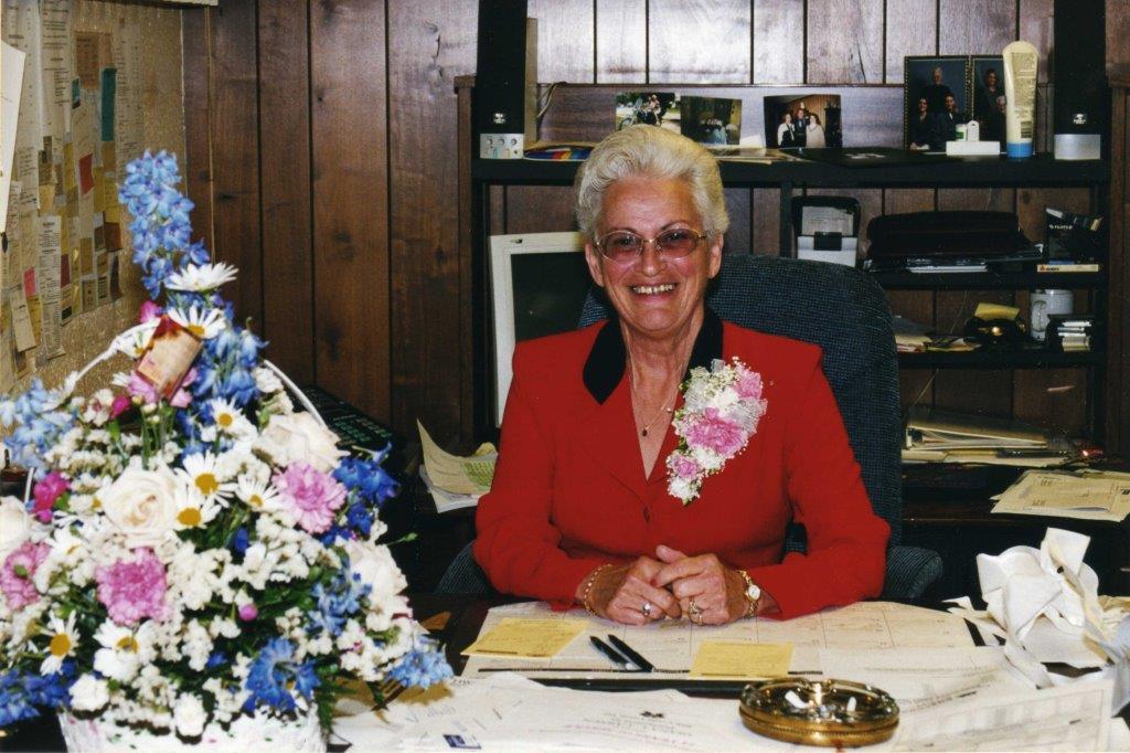 The BSE Credit Union Scholarship is in in honor of Betty L Ellis who served the credit union for 35 years.